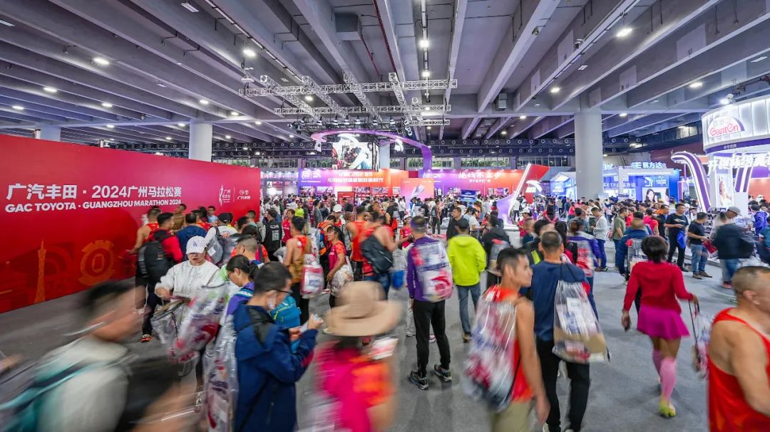 中超赛报：上海申花客场击败广州队,